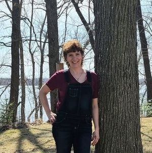 Meet your Posher, Kim